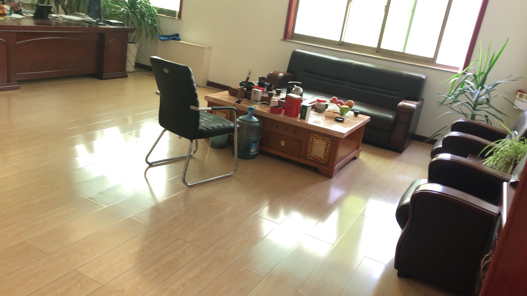 臨港區(qū)廠房出售獨門獨院證件齊全